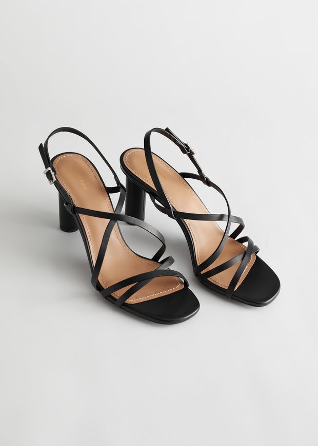 Riemchensandalen aus Leder mit Zylinderabsatz