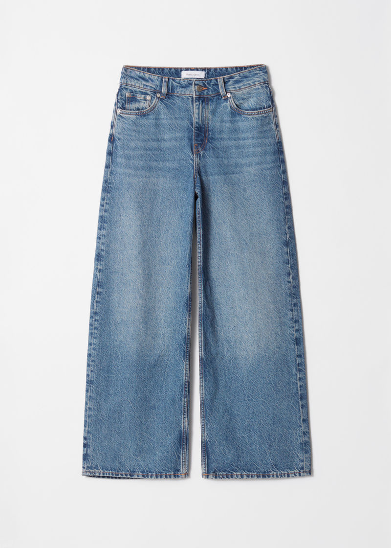 blue wide leg jeans