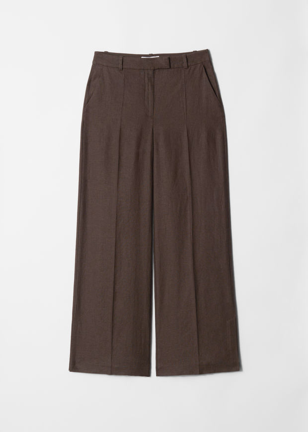 Tailored linen trousers
