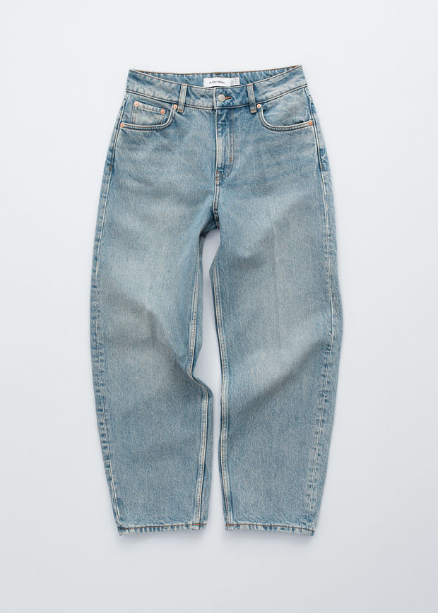 Tapered Jeans