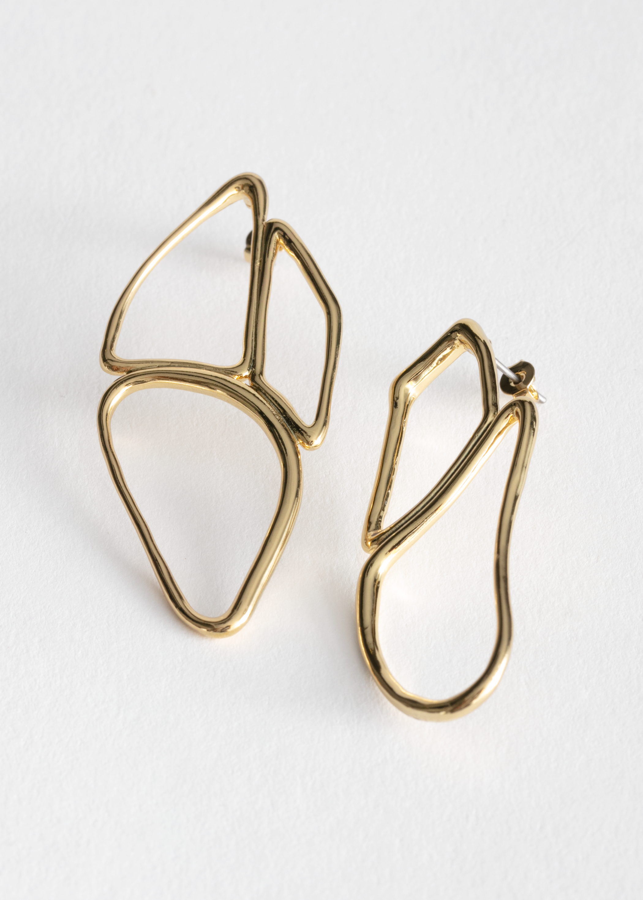 Cutout Pendant Earrings