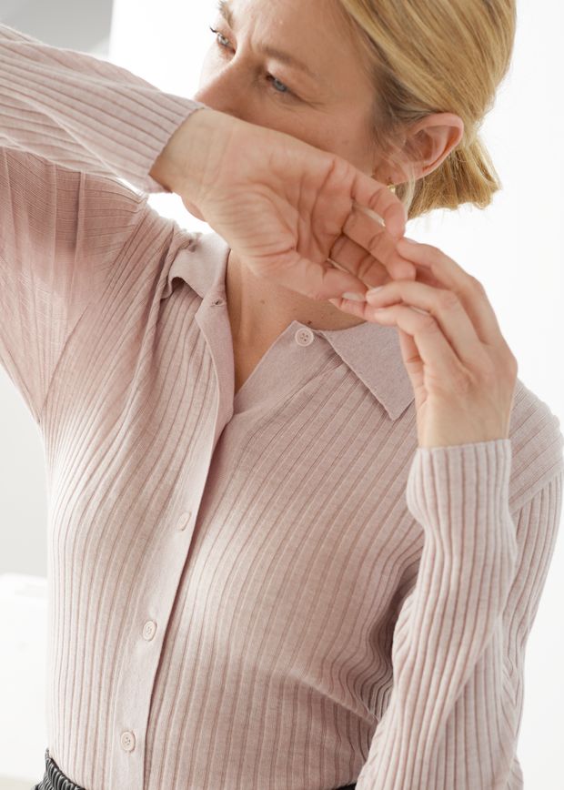 Fitted Ribbed Knit Cardigan