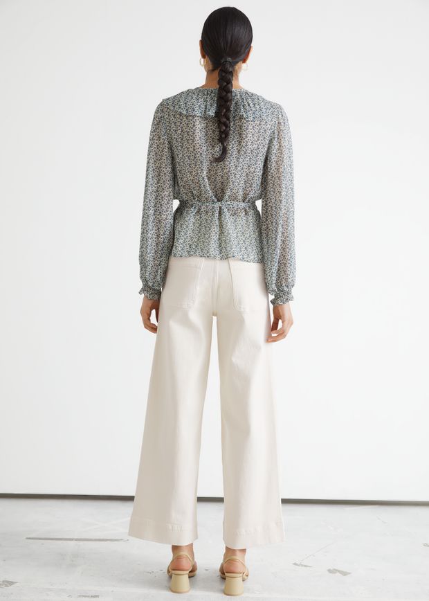 Wide Cropped Jeans