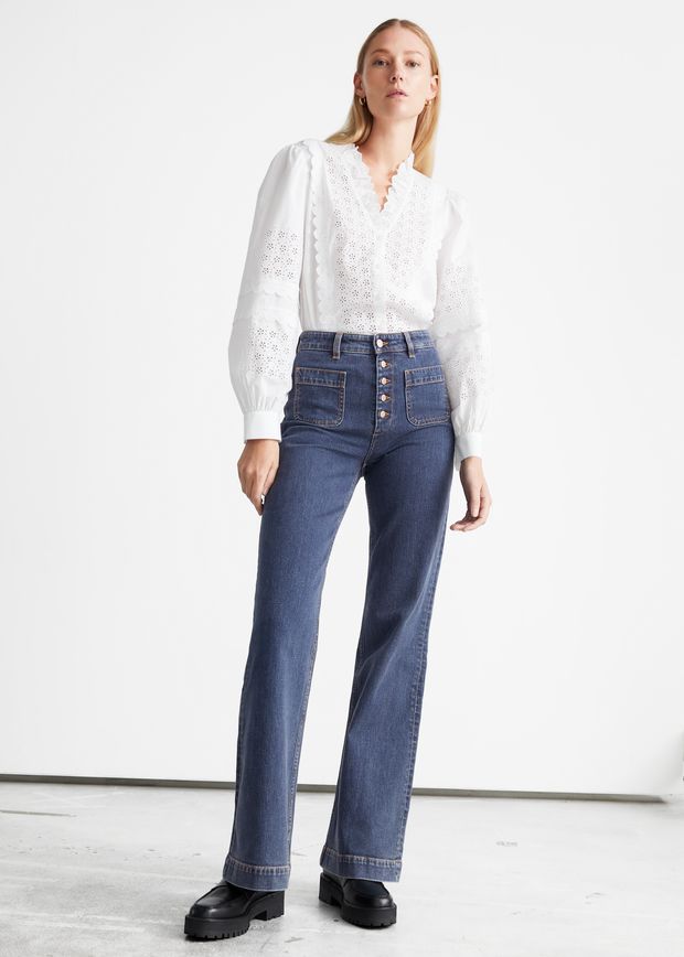 Wide Buttoned Jeans